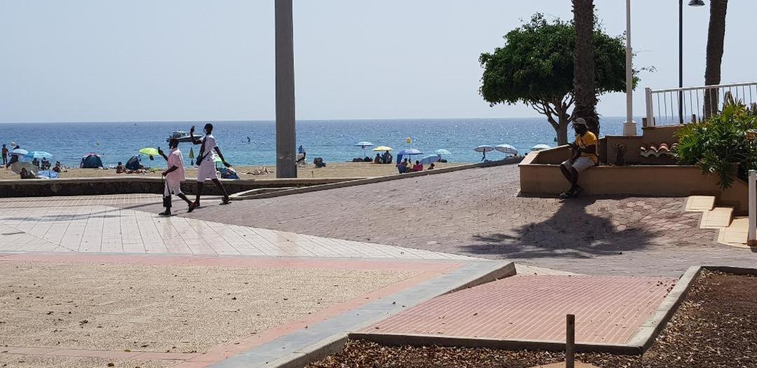 Playa Las Vistas Loft Los Cristianos  Bagian luar foto